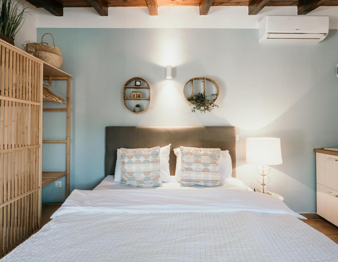 Mila And Jurija Formenti 2 Apartments In Heart Of Nautic Marina, With Heated Swimming Pool, Bikes, Sup, Kajak Skradin Luaran gambar