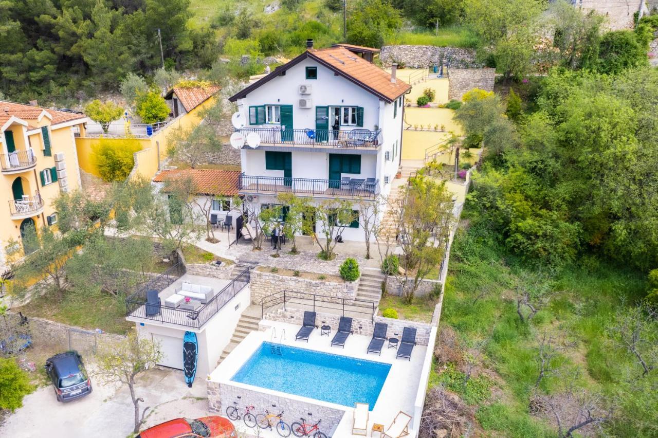 Mila And Jurija Formenti 2 Apartments In Heart Of Nautic Marina, With Heated Swimming Pool, Bikes, Sup, Kajak Skradin Luaran gambar